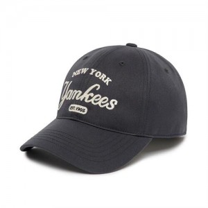 MLB Basic Cursive Logo Unstructured Ball New York Yankees Hats Black | 6185472-JK