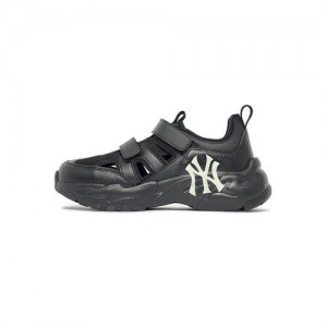 MLB Big Ball Chunky Mask New York Yankees Kids' Sandals Black | 9081257-EC