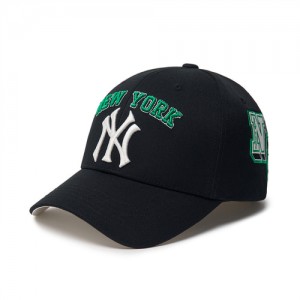 MLB Pop Varsity Structured Ball New York Yankees Hats Black | 8613479-FQ