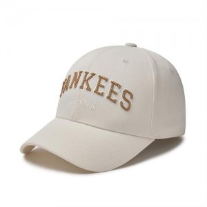 MLB Premium Varsity Lettering Logo Structured Ball New York Yankees Hats White | 6930248-DL