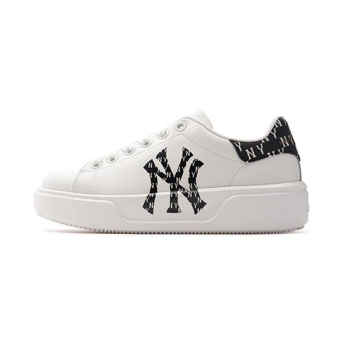 MLB A Heel Monogram New York Yankees Chunky Classic White | 6430572-SM