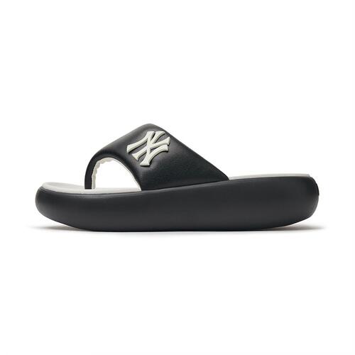 MLB Base New York Yankees Flip Flops Black | 9167450-UE