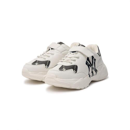 MLB Big Ball Chunky Dia Monogram Junior New York Yankees Kids' Sneakers White | 8501963-OE