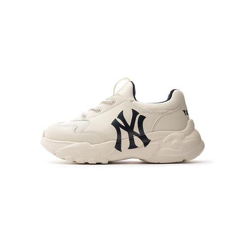 MLB Big Ball Chunky Flex New York Yankees Kids\' Sneakers White | 1756809-VJ