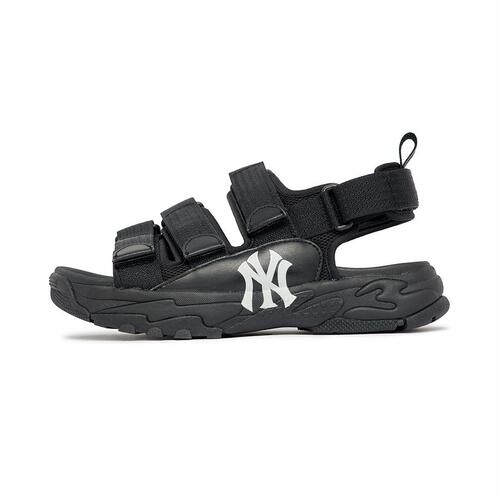 MLB Chunky Triple New York Yankees Sandals Black | 3056241-WG