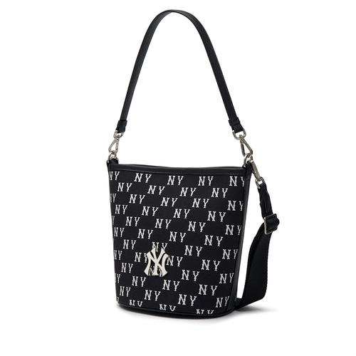 MLB Classic Monogram Jacquard New York Yankees Cross Body Bags Black | 4619073-QI