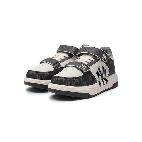 MLB Mid Denim Monogram New York Yankees Kids' Sneakers Black | 7530149-PF