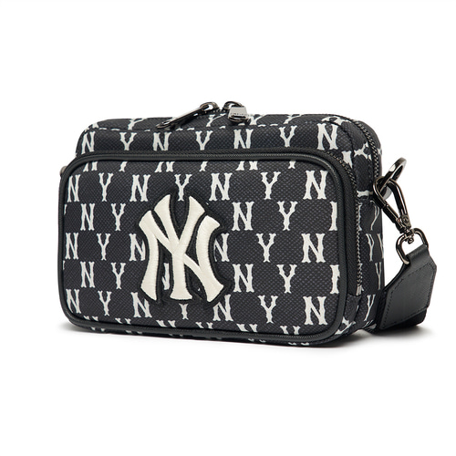 MLB Monogram Mini New York Yankees Cross Body Bags Black | 7136045-PT