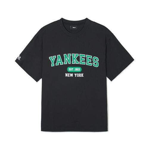 MLB Varsity Over Fitts New York Yankees T Shirts Black | 4076352-TG